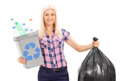 Insurance certificate and policy documents for waste contractor